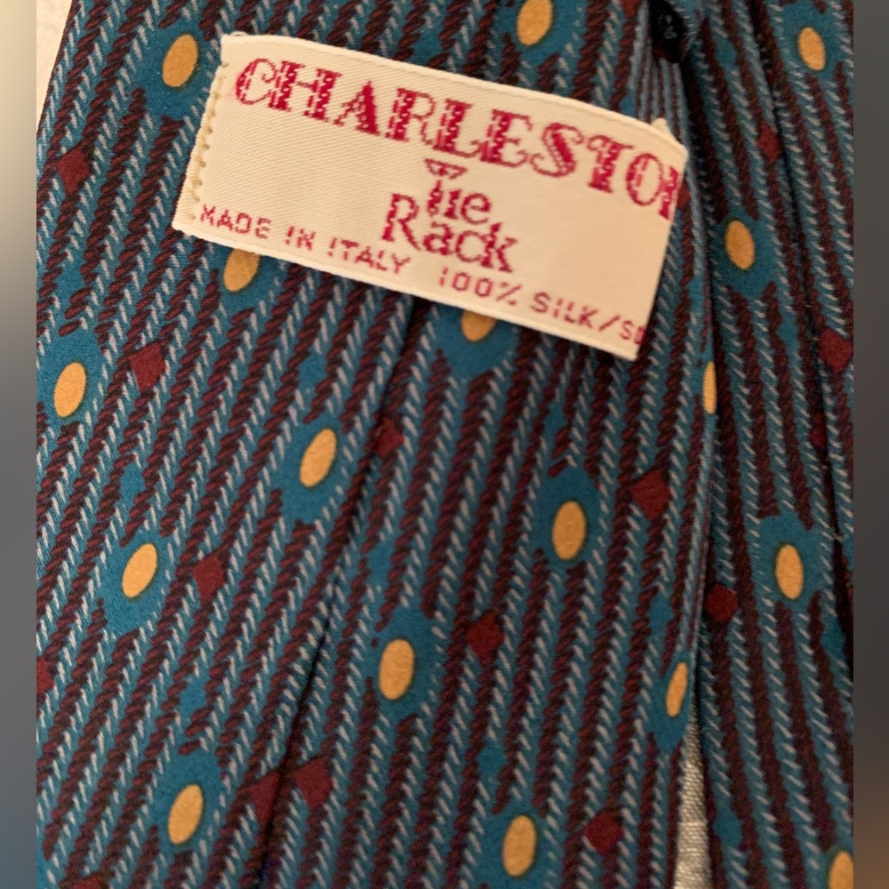 Charleston Tie Rack Silk